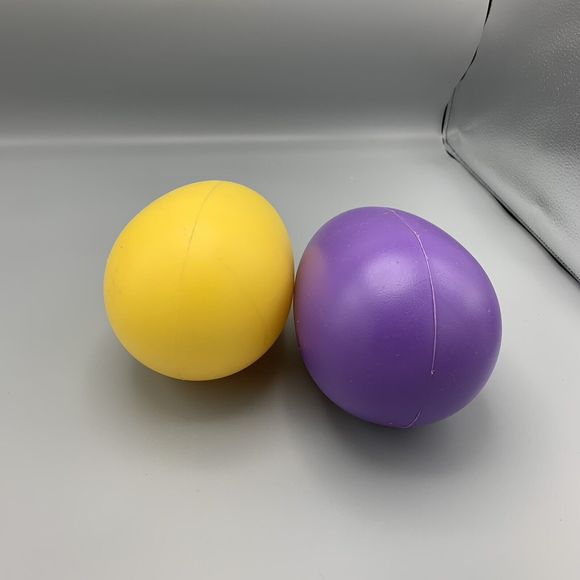 Pair of Plastic Blow Mold Easter Eggs 1 Yellow 1 Purple Yard Lawn Eggs 8" Hollow - Picture 9 of 12